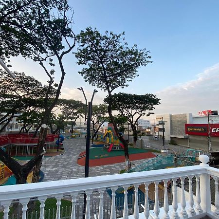 White House Apartment Guayaquil Ngoại thất bức ảnh
